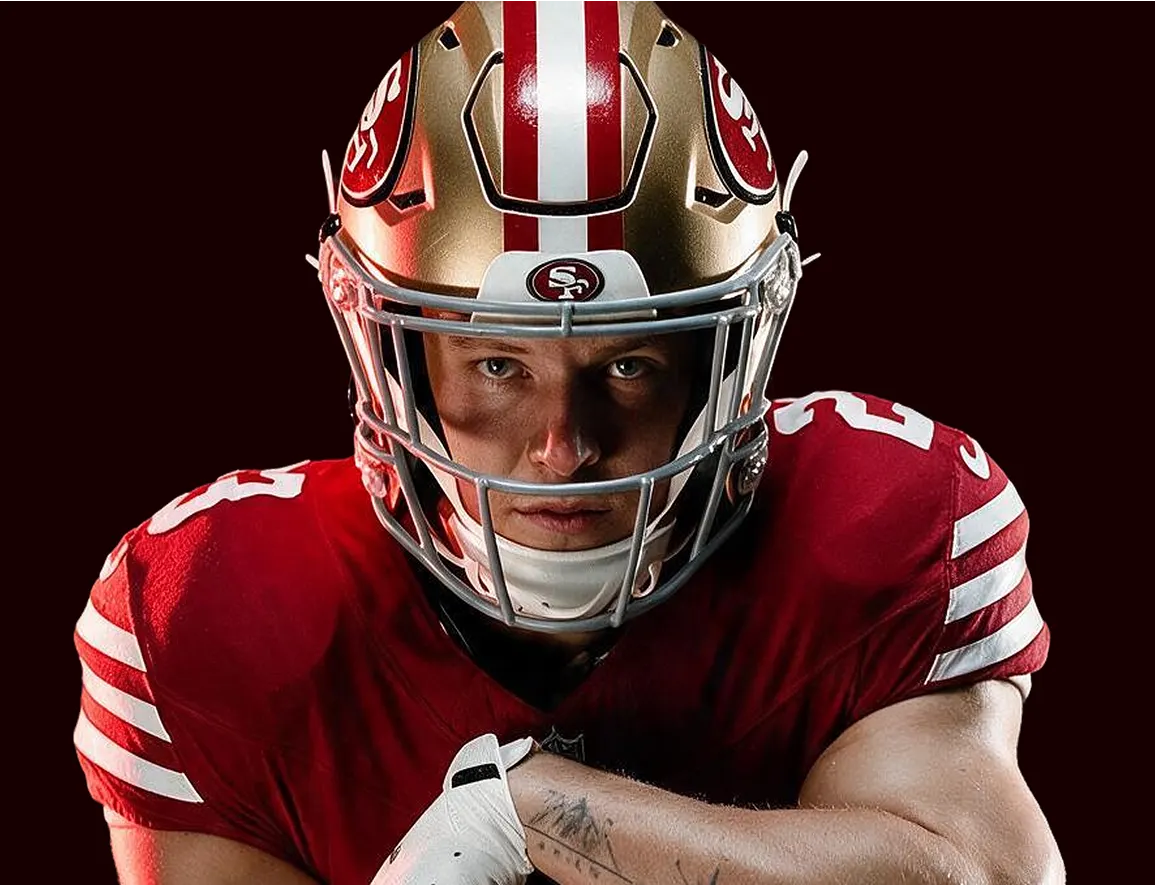 SAN FRANCISCO 49ERS player in helmet