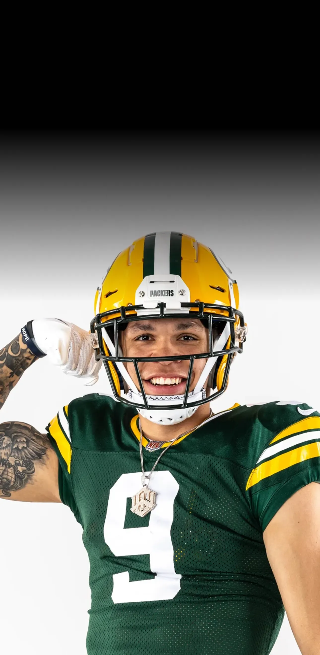 GREEN BAY PACKERS star player in uniform
