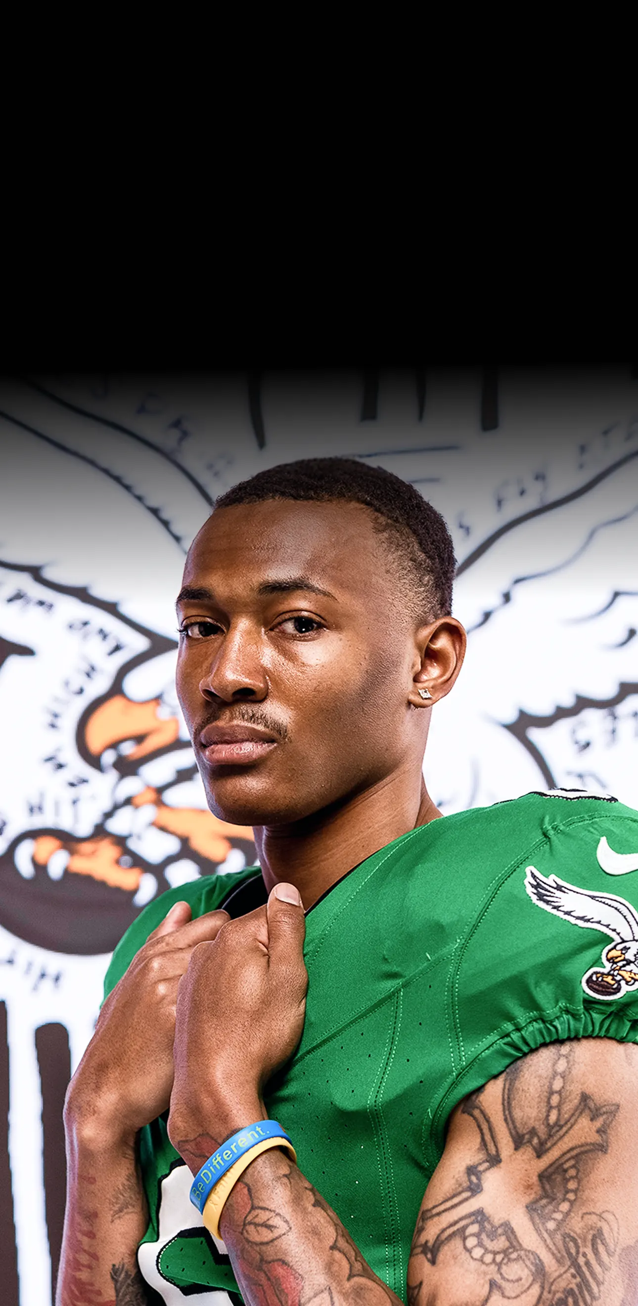 PHILADELPHIA EAGLES star player in uniform